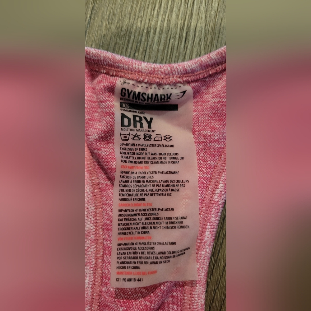 Gymshark Vibrant Pink Activewear Set - Picture 4 of 5